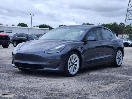 Pearl White Multi 2023 Tesla Model 3 Base