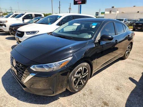 Black 2024 Nissan Sentra SV
