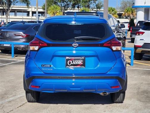 2025 Nissan Kicks Play S