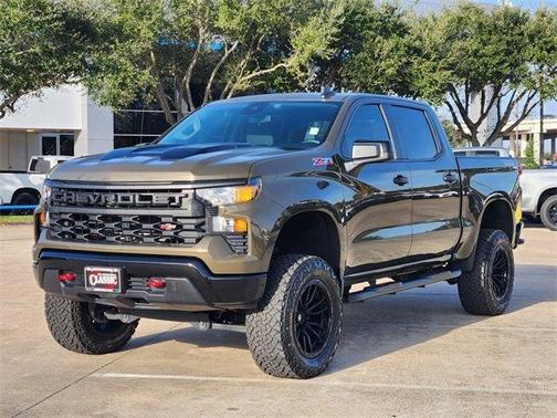 2023 Chevrolet Silverado 1500 Custom Trail Boss