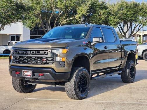 2023 Chevrolet Silverado 1500 Custom Trail Boss