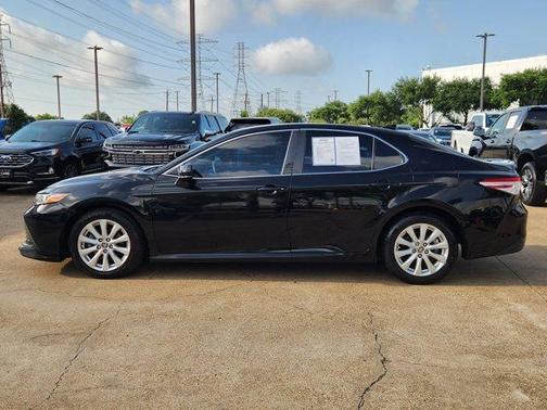2020 Toyota Camry LE