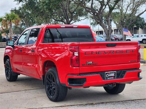 2022 Chevrolet Silverado 1500 Custom