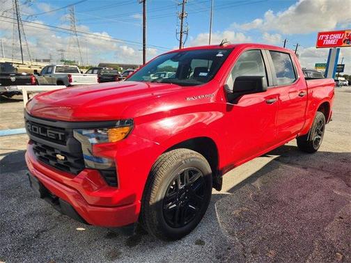 2022 Chevrolet Silverado 1500 Custom
