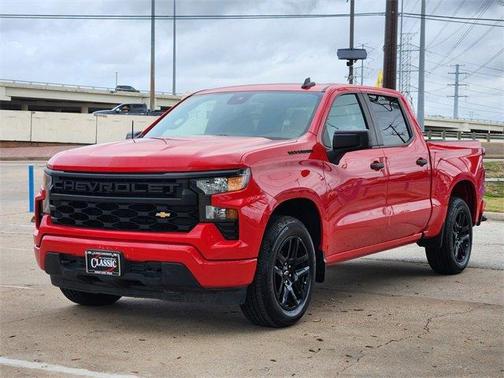 2022 Chevrolet Silverado 1500 Custom