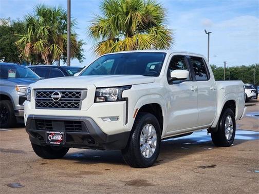 2024 Nissan Frontier SV