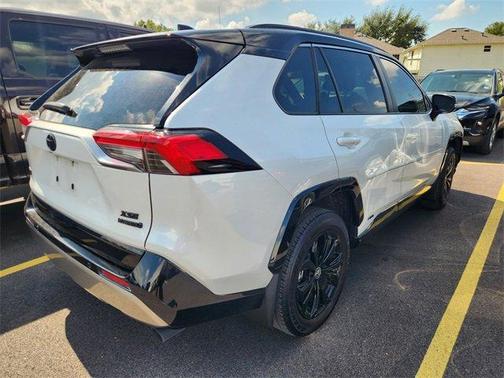 2024 Toyota RAV4 Hybrid XSE