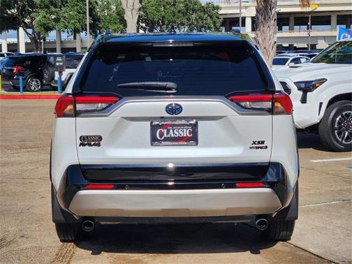 2024 Toyota RAV4 Hybrid XSE