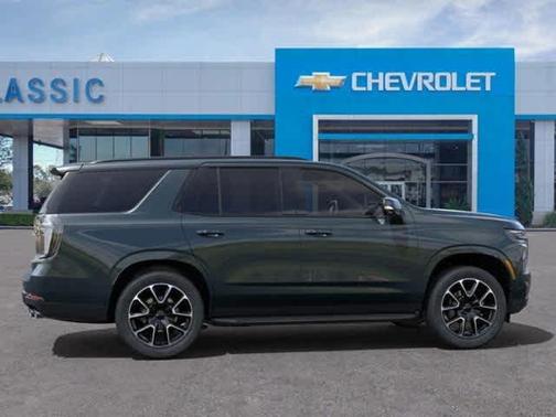 2025 Chevrolet Tahoe RST