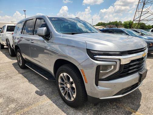 Sterling Gray Metallic 2025 Chevrolet Tahoe LS