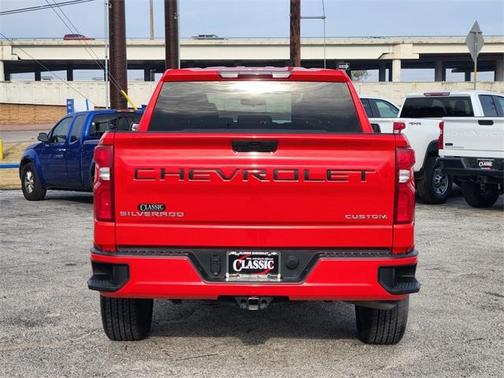 2021 Chevrolet Silverado 1500 Custom