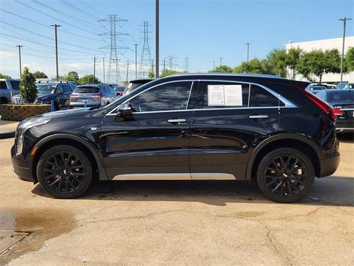 2023 Cadillac XT4 Premium Luxury
