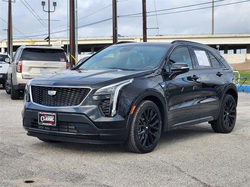 2023 Cadillac XT4 Sport
