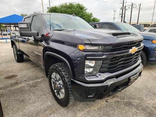 2024 Chevrolet Silverado 2500 Custom