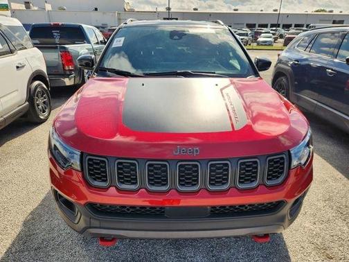 2025 Jeep Compass Trailhawk