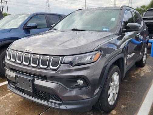 2022 Jeep Compass Latitude Lux