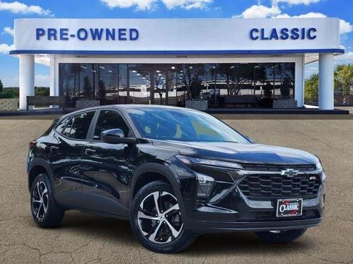 Mosaic Black Metallic 2024 Chevrolet Trax 1RS