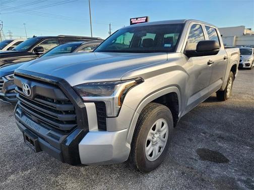 2025 Toyota Tundra SR