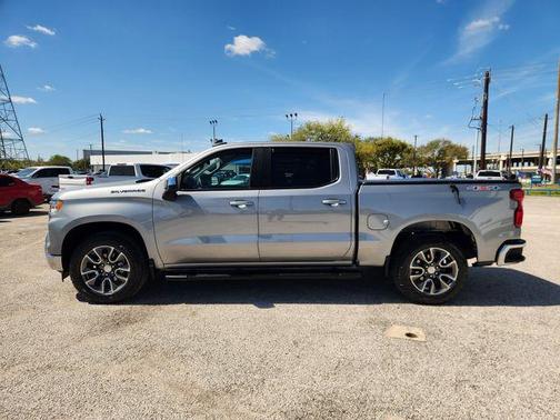 Sterling Gray Metallic 2023 Chevrolet Silverado 1500 LT