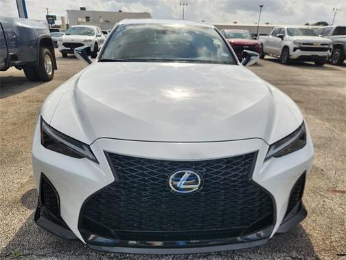 2023 Lexus IS 350 F SPORT Design