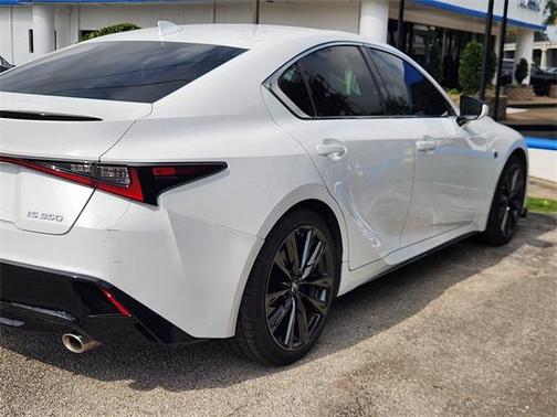 2023 Lexus IS 350 F SPORT Design