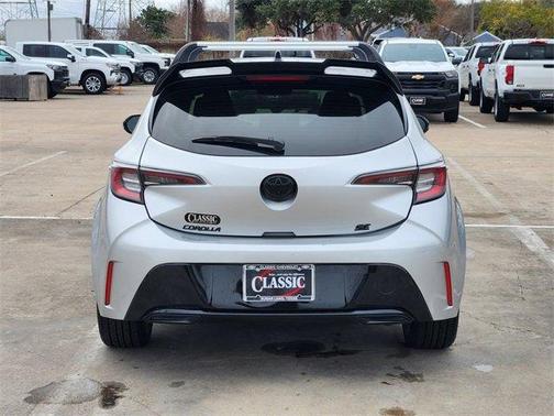 2022 Toyota Corolla Hatchback SE