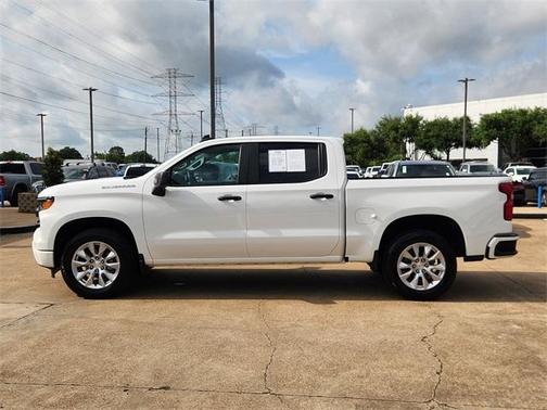 2024 Chevrolet Silverado 1500 Custom
