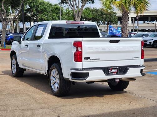 2024 Chevrolet Silverado 1500 Custom