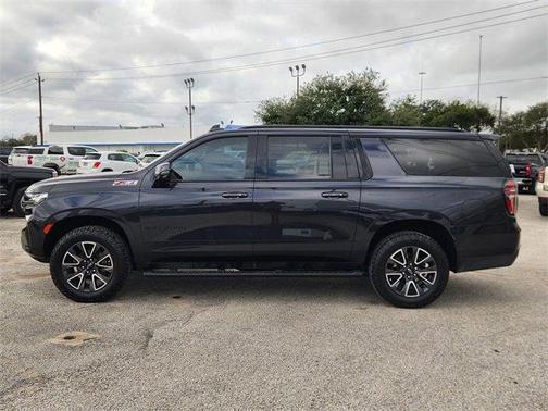 2022 Chevrolet Suburban Z71