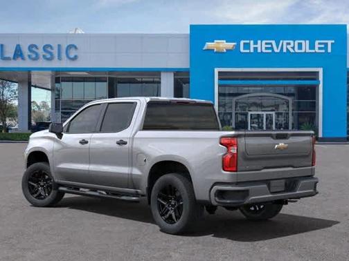 2025 Chevrolet Silverado 1500 Custom