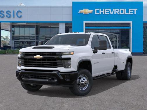 2026 Chevrolet Silverado 3500 WT