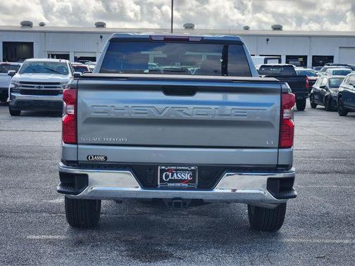 Sterling Gray Metallic 2026 Chevrolet Silverado 1500 LT