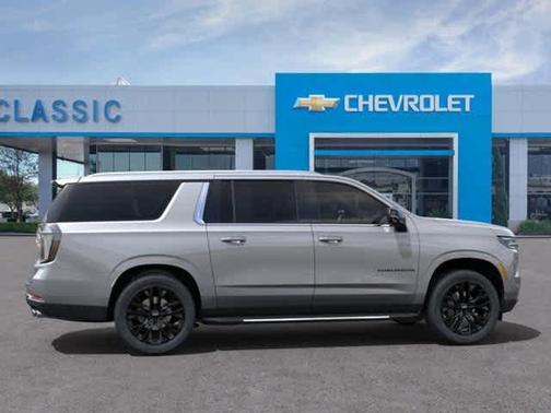 2025 Chevrolet Suburban Premier