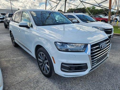 2017 Audi Q7 3.0T Premium Plus