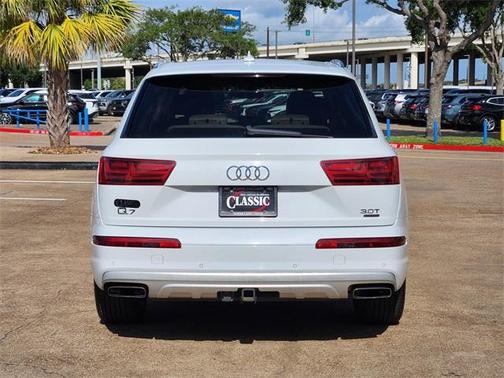 2017 Audi Q7 3.0T Premium Plus