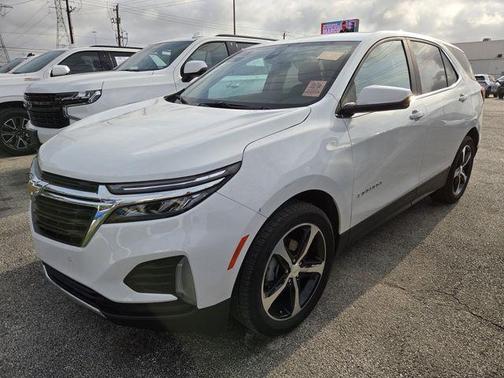 Summit White 2024 Chevrolet Equinox LT