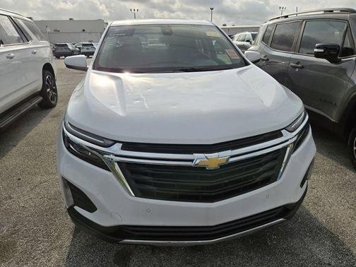 Summit White 2024 Chevrolet Equinox LT