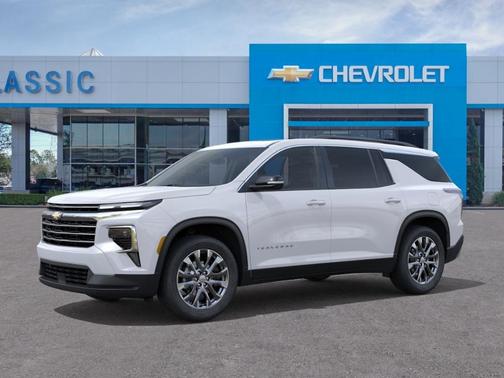 White 2026 Chevrolet Traverse LT