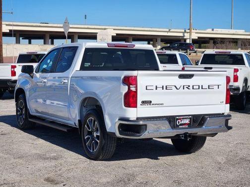 Summit White 2023 Chevrolet Silverado 1500 LT