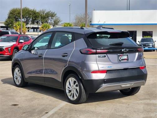 2023 Chevrolet Bolt EUV LT