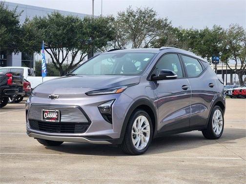 2023 Chevrolet Bolt EUV LT