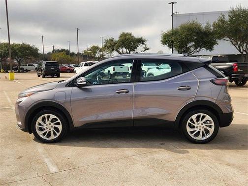 2023 Chevrolet Bolt EUV LT