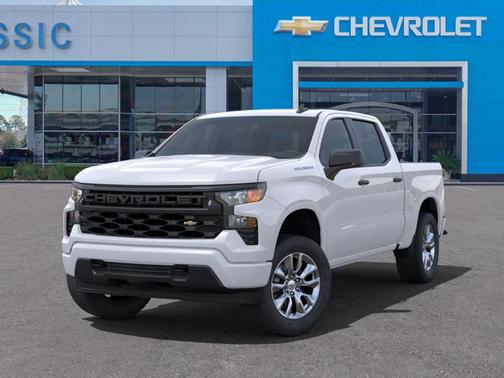 2025 Chevrolet Silverado 1500 Custom