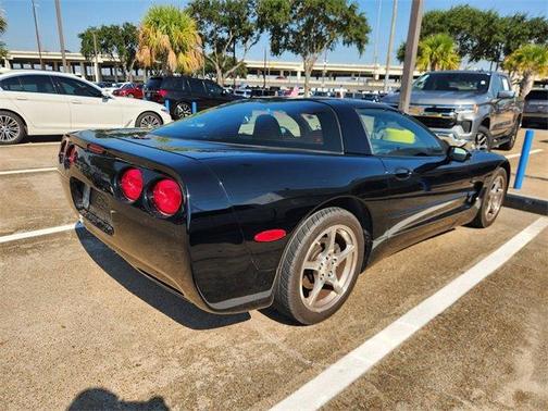 2002 Chevrolet Corvette Base