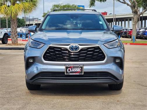 2023 Toyota Highlander Hybrid LE