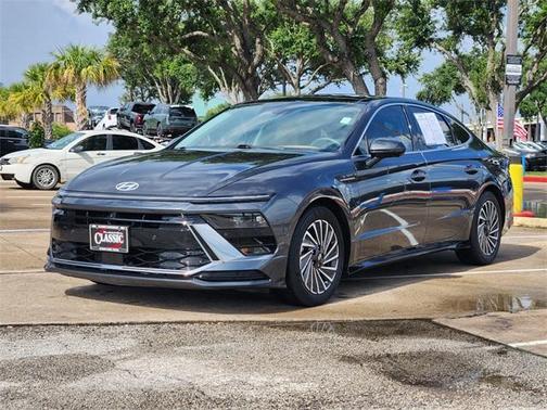2024 Hyundai SONATA Hybrid Limited