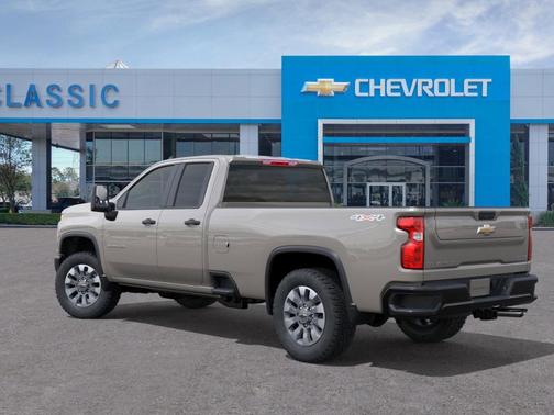 2026 Chevrolet Silverado 2500 Custom