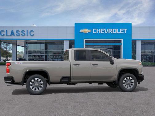 2026 Chevrolet Silverado 2500 Custom