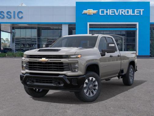 2026 Chevrolet Silverado 2500 Custom