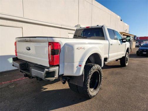 2024 Ford F-350 Lariat Super Duty